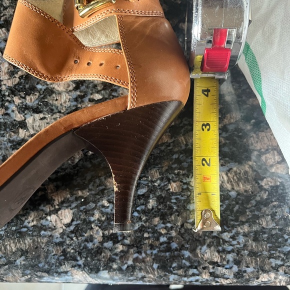 Michael Kors open toe shoes - Picture 4 of 4